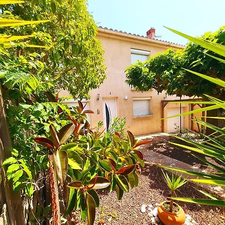 Standing 10 Personnes Piscine/ Pinede *